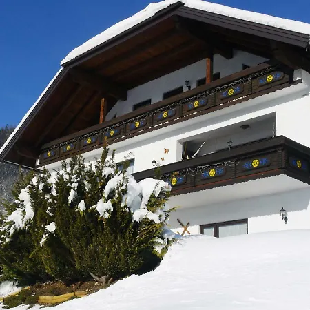 Апартаменты Haus Bellevue